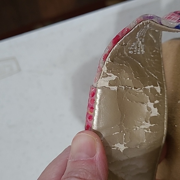 Aerosoles colorful snakeskin sandals size 8.5 - Picture 5 of 5